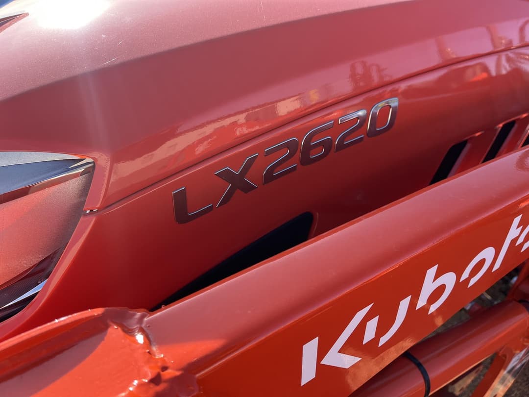 Image of Kubota LX2620HSD Image 1