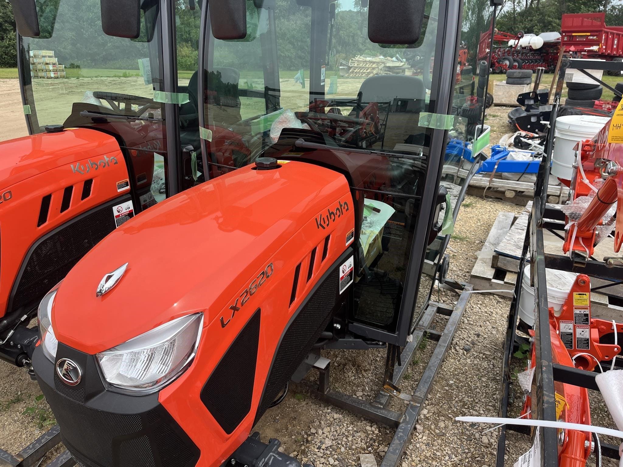 2026 Kubota LX2620 Equipment Image0