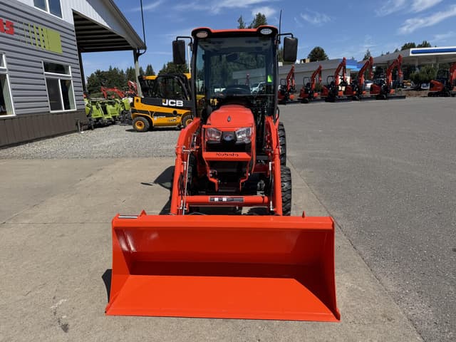 Image of Kubota LX4020HSDC equipment image 2