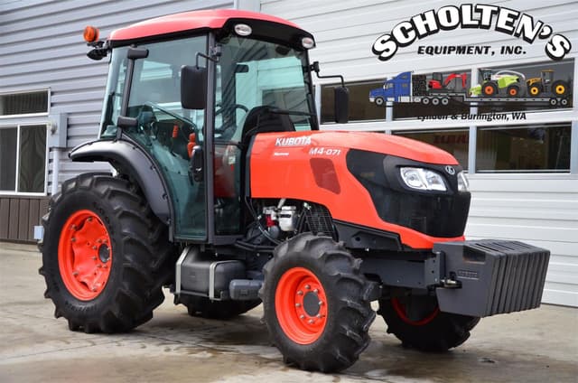 Image of Kubota M4N-071HDC12 equipment image 2
