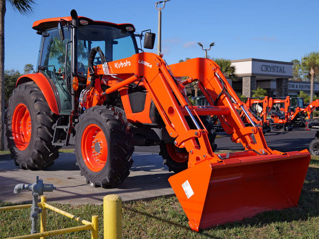 Image of Kubota M5-091 equipment image 2