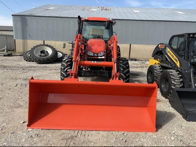 Image of Kubota M6-111 equipment image 4