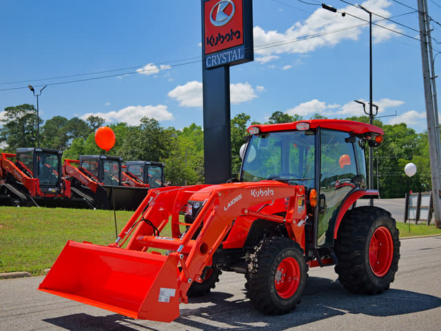 Image of Kubota MX5400 equipment image 1
