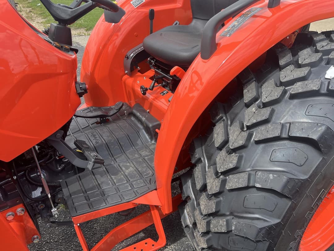 Image of Kubota MX4900HST Image 1