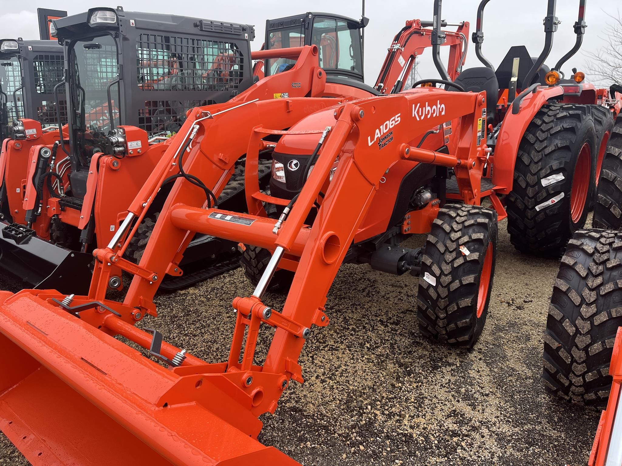 2026 Kubota MX4900HST Equipment Image0