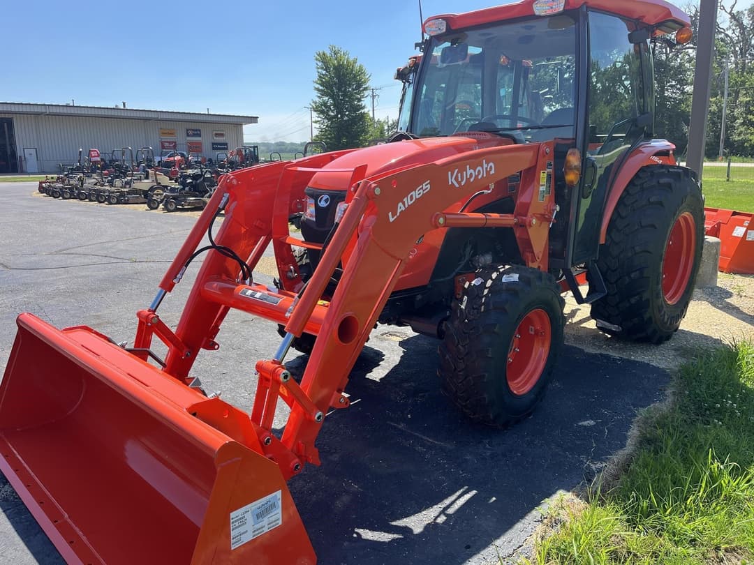 Image of Kubota MX4900 Image 0