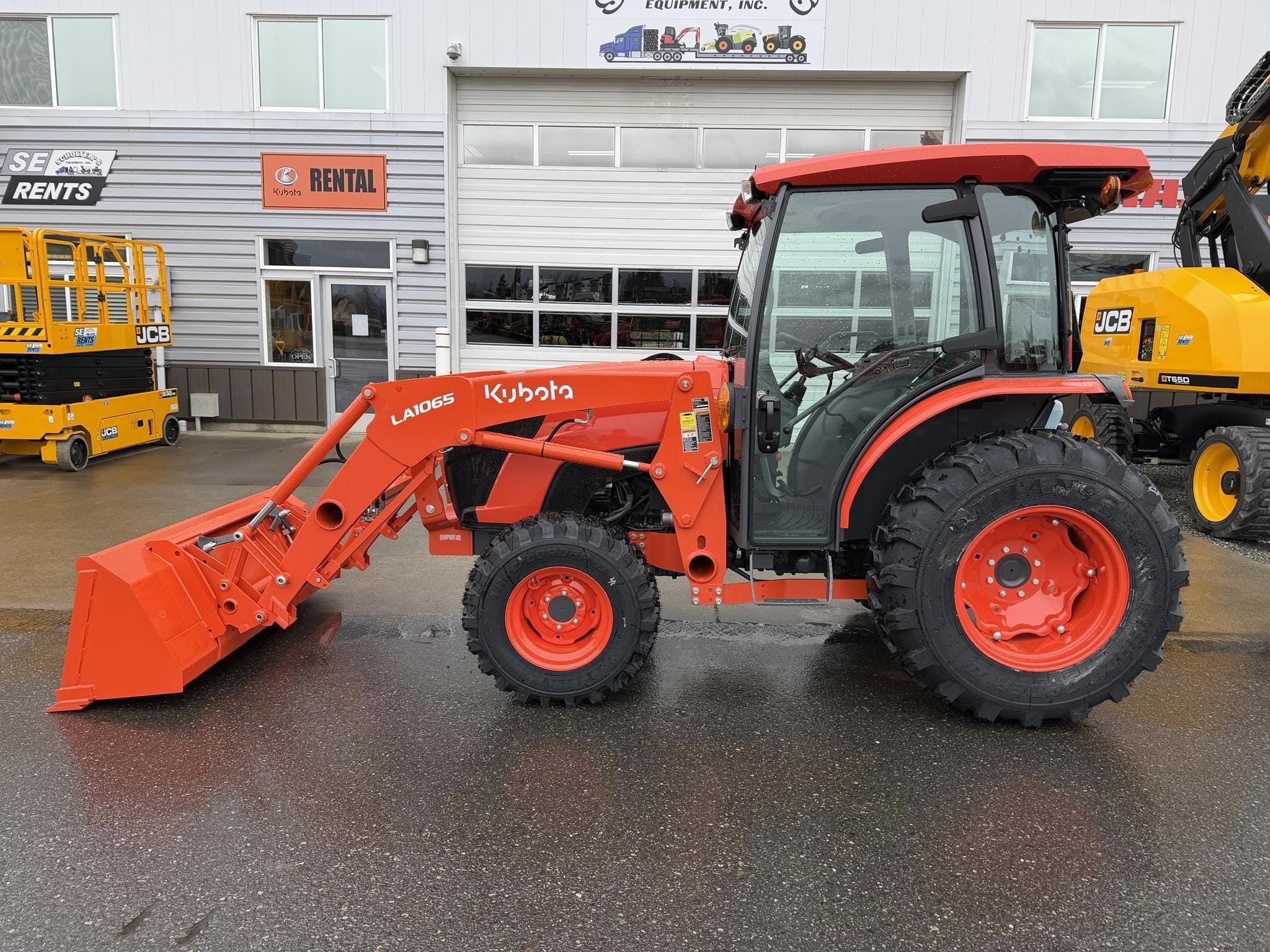 2026 Kubota MX4900HSTC Equipment Image0