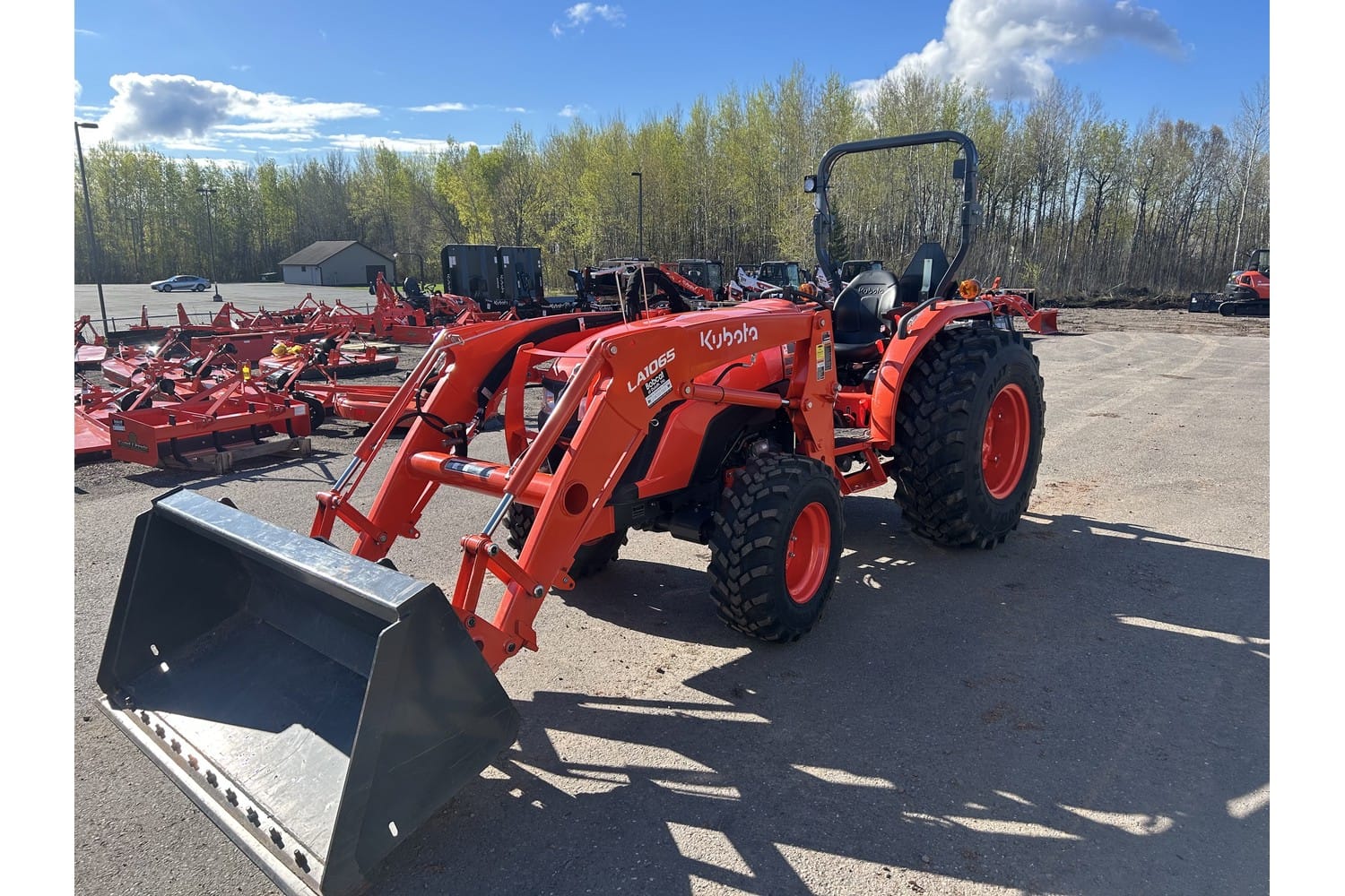 2026 Kubota MX5400HST Equipment Image0