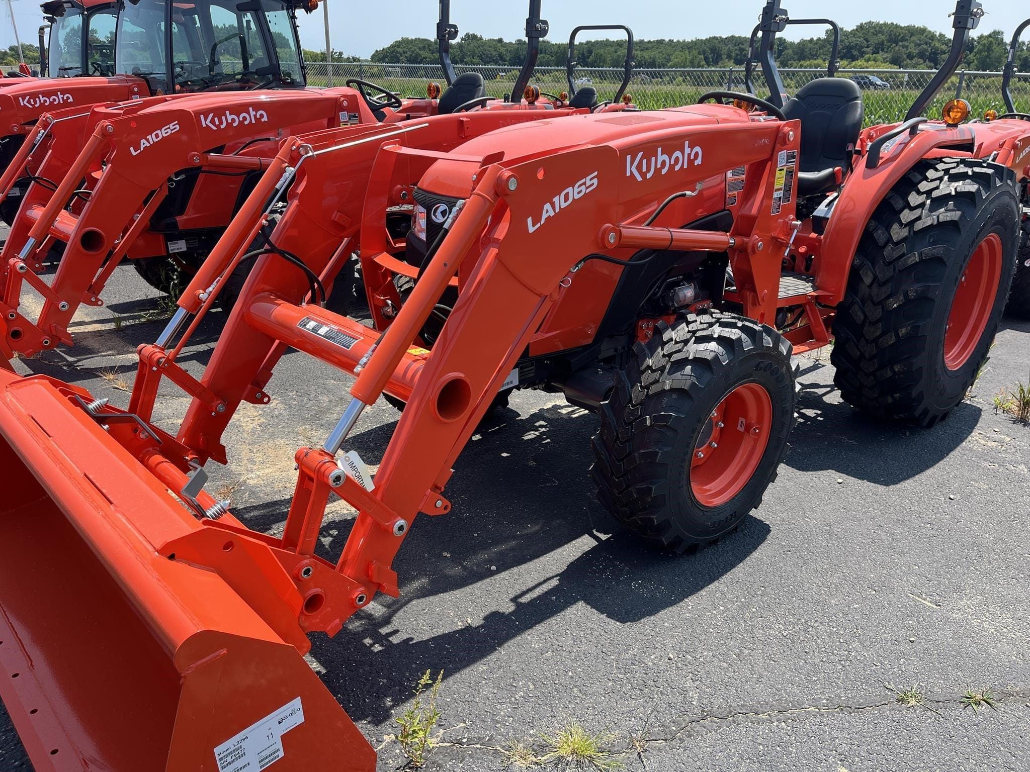 2026 Kubota MX5400 Equipment Image0