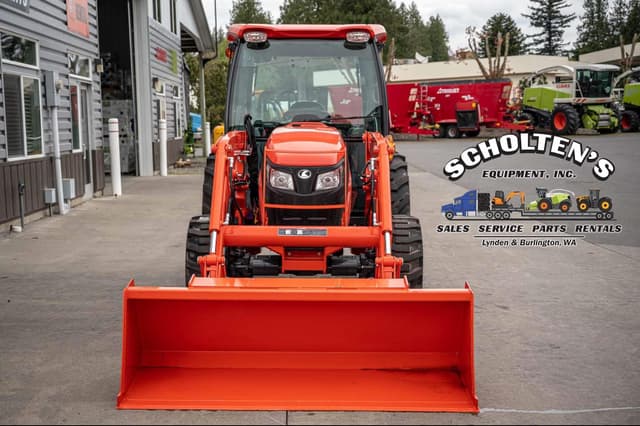 Image of Kubota MX5400HSTC equipment image 2