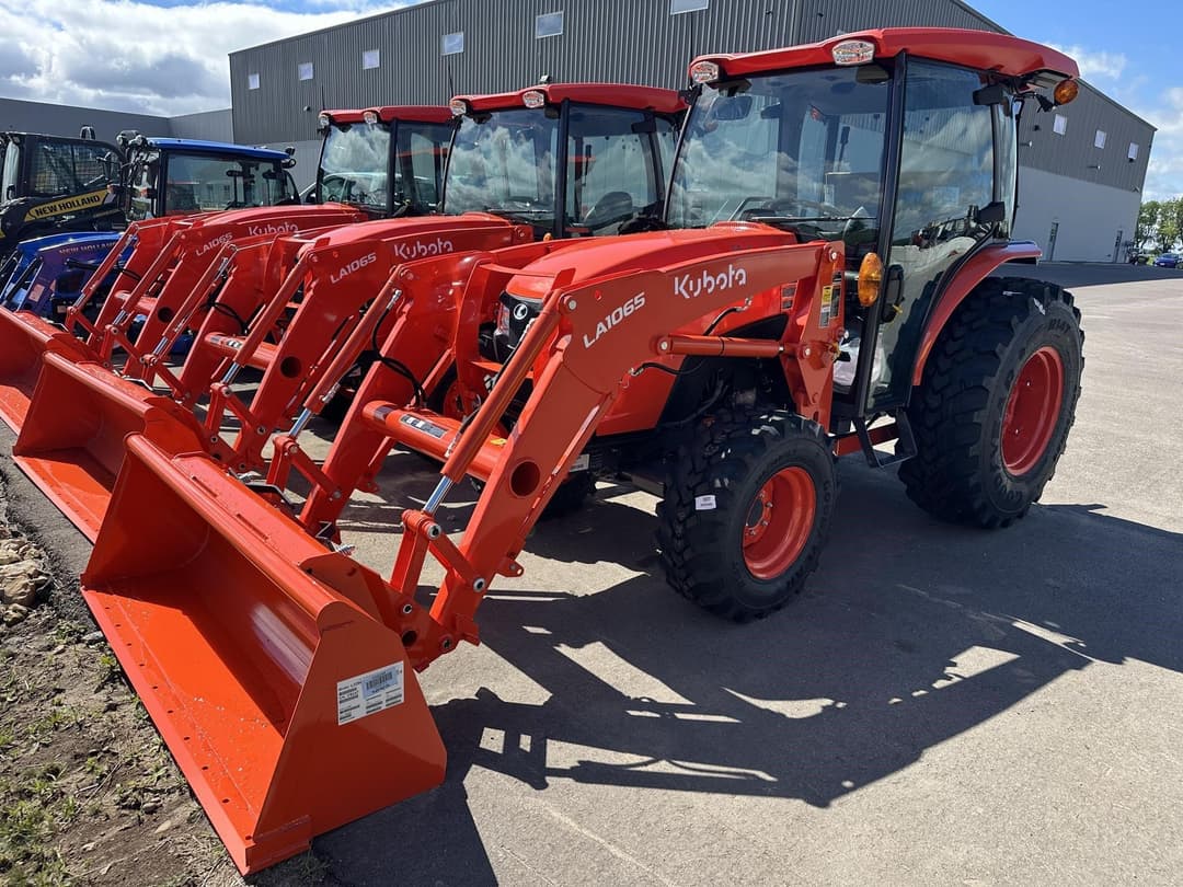 Image of Kubota MX5400HSTC Image 0