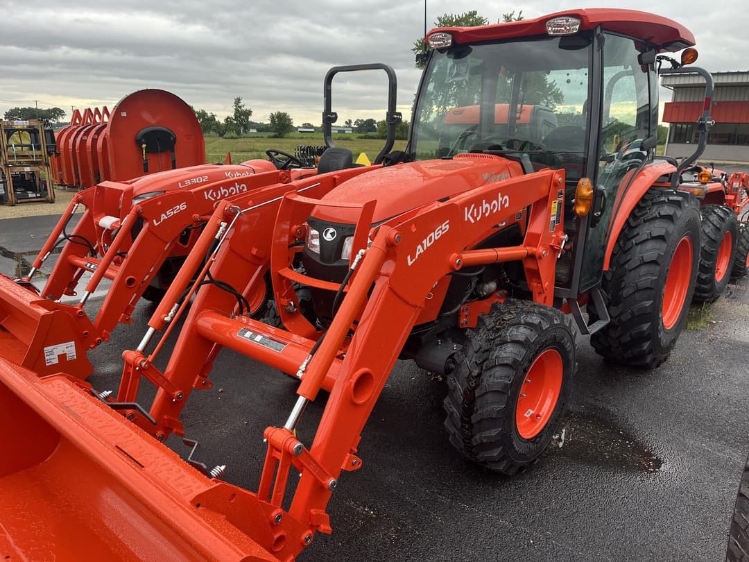 Image of Kubota MX5400HSTC Image 0
