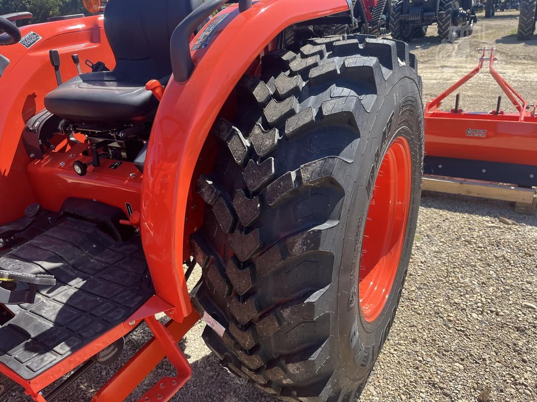 Image of Kubota MX6000HST Image 1