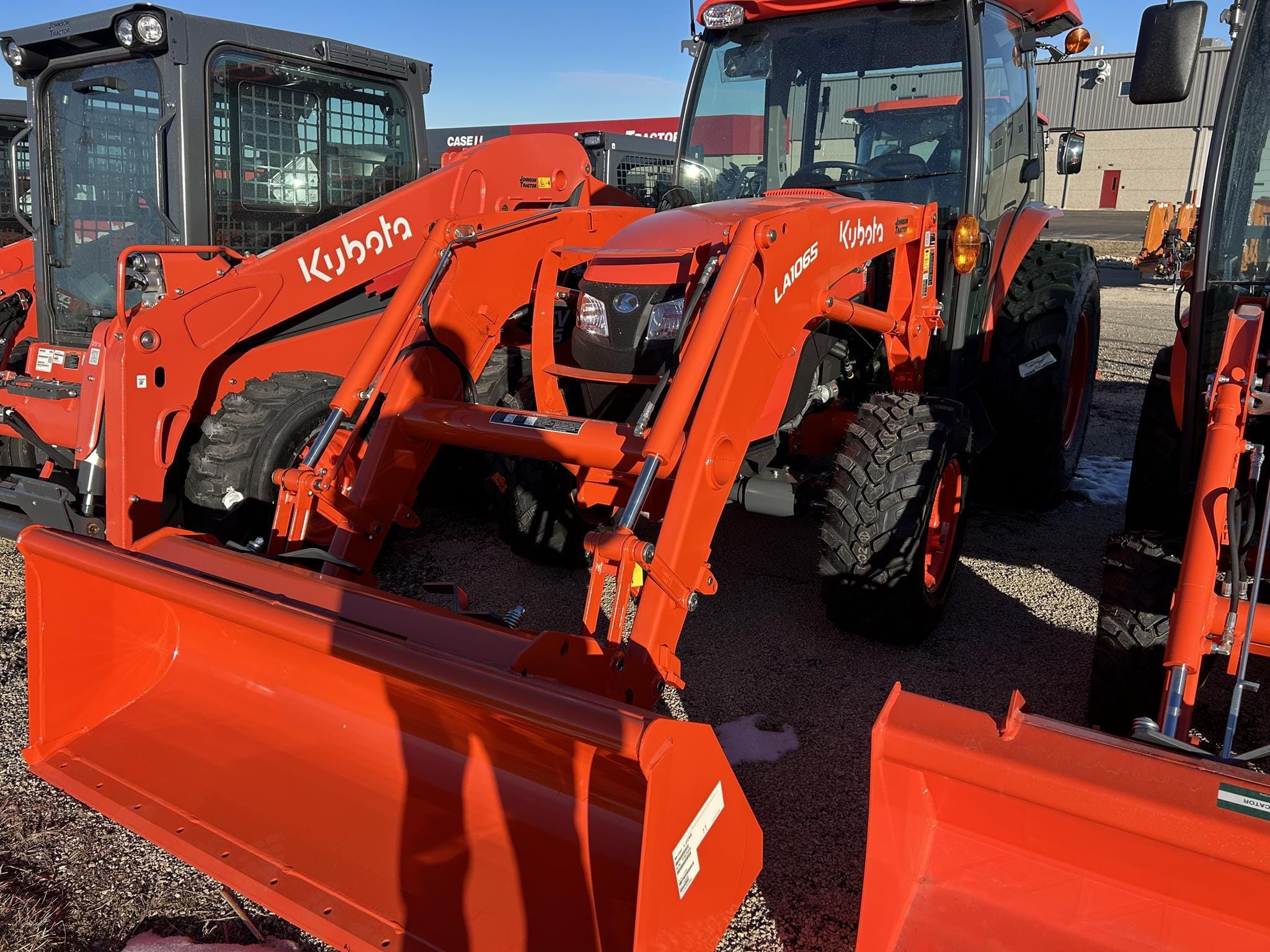 2026 Kubota MX6000HSTC Equipment Image0