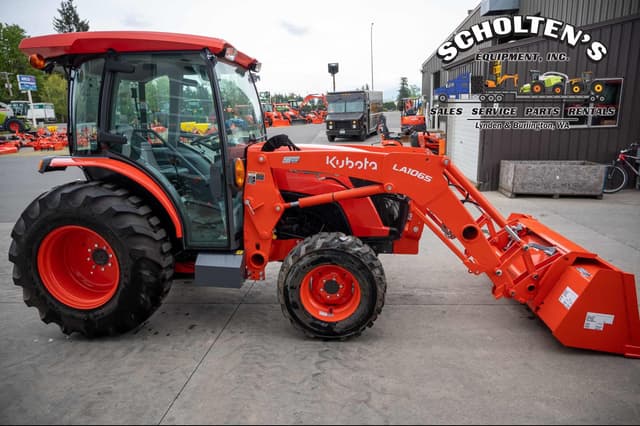Image of Kubota MX6000HSTC equipment image 4
