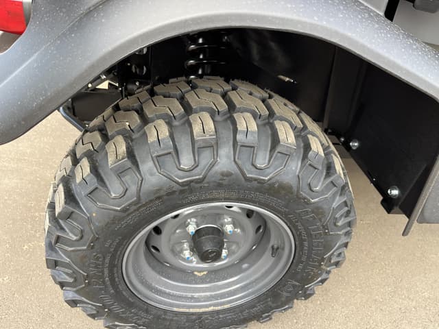 Image of Kubota RTVX2L-SKLH-1 equipment image 3