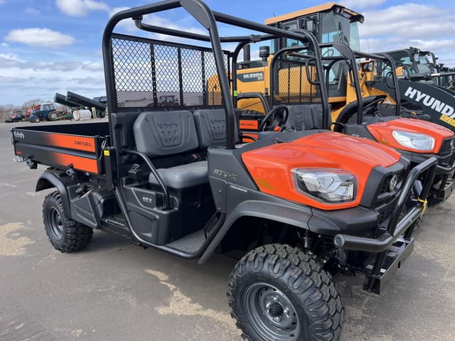 Image of Kubota RTVX2L-SKLH-1 equipment image 1