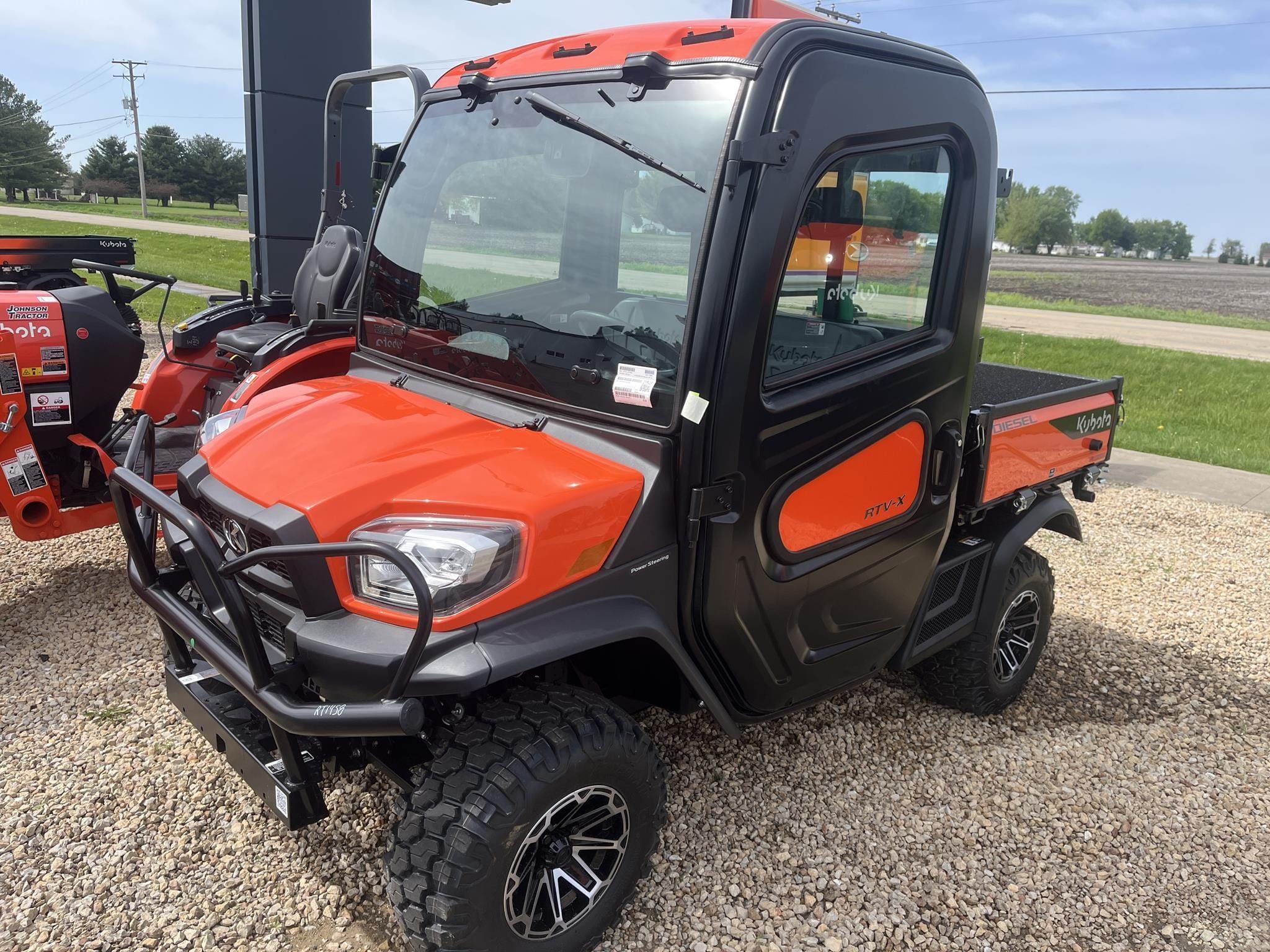 2026 Kubota RTVX2C-PKLHS-1 Equipment Image0