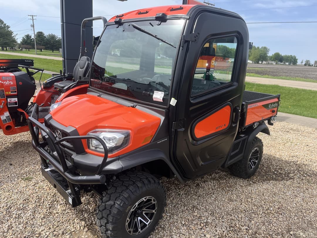 Image of Kubota RTVX2C-PKLHS-1 Image 0