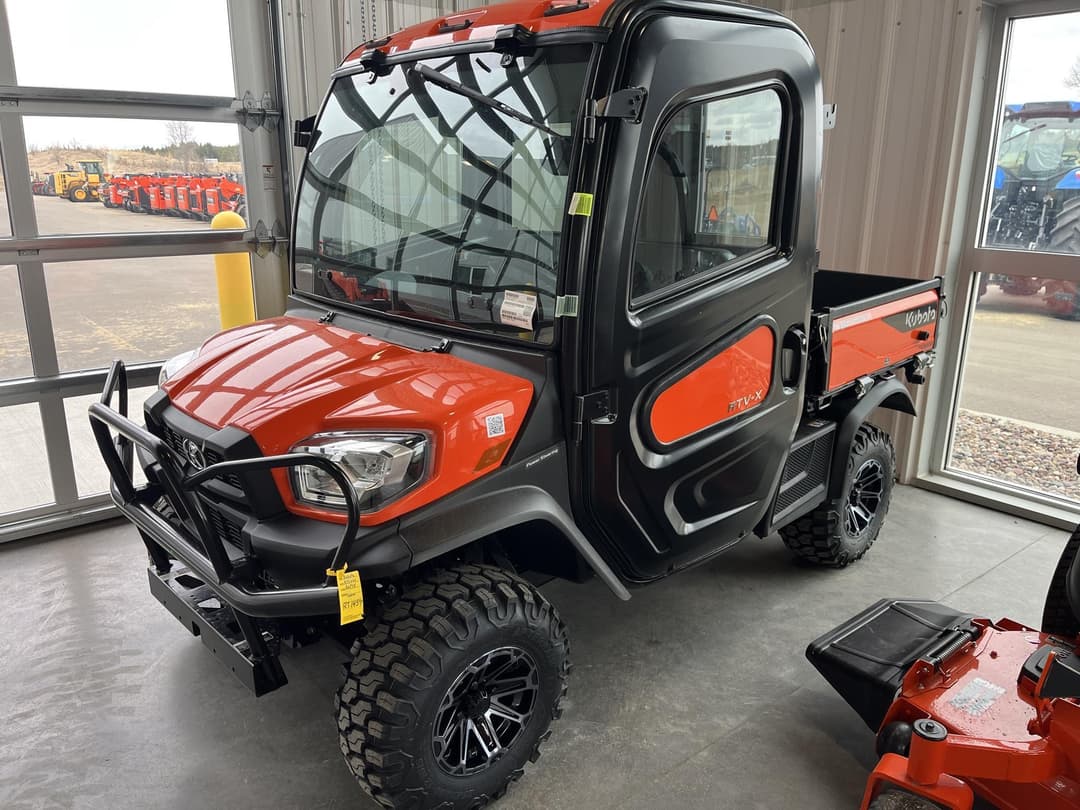 Image of Kubota RTVX2C-PKLHS-1 Primary image