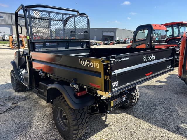 Image of Kubota RTVX2L-SKLH-1 equipment image 3