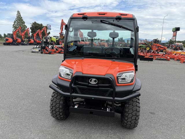 Image of Kubota RTVX2C-SKLH-1 equipment image 2