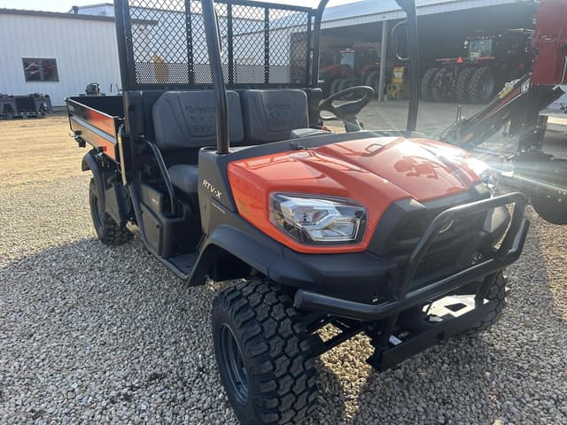 Image of Kubota RTVX2L-SKLH-1 equipment image 3