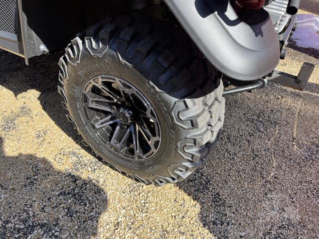 Image of Kubota RTV-X equipment image 3