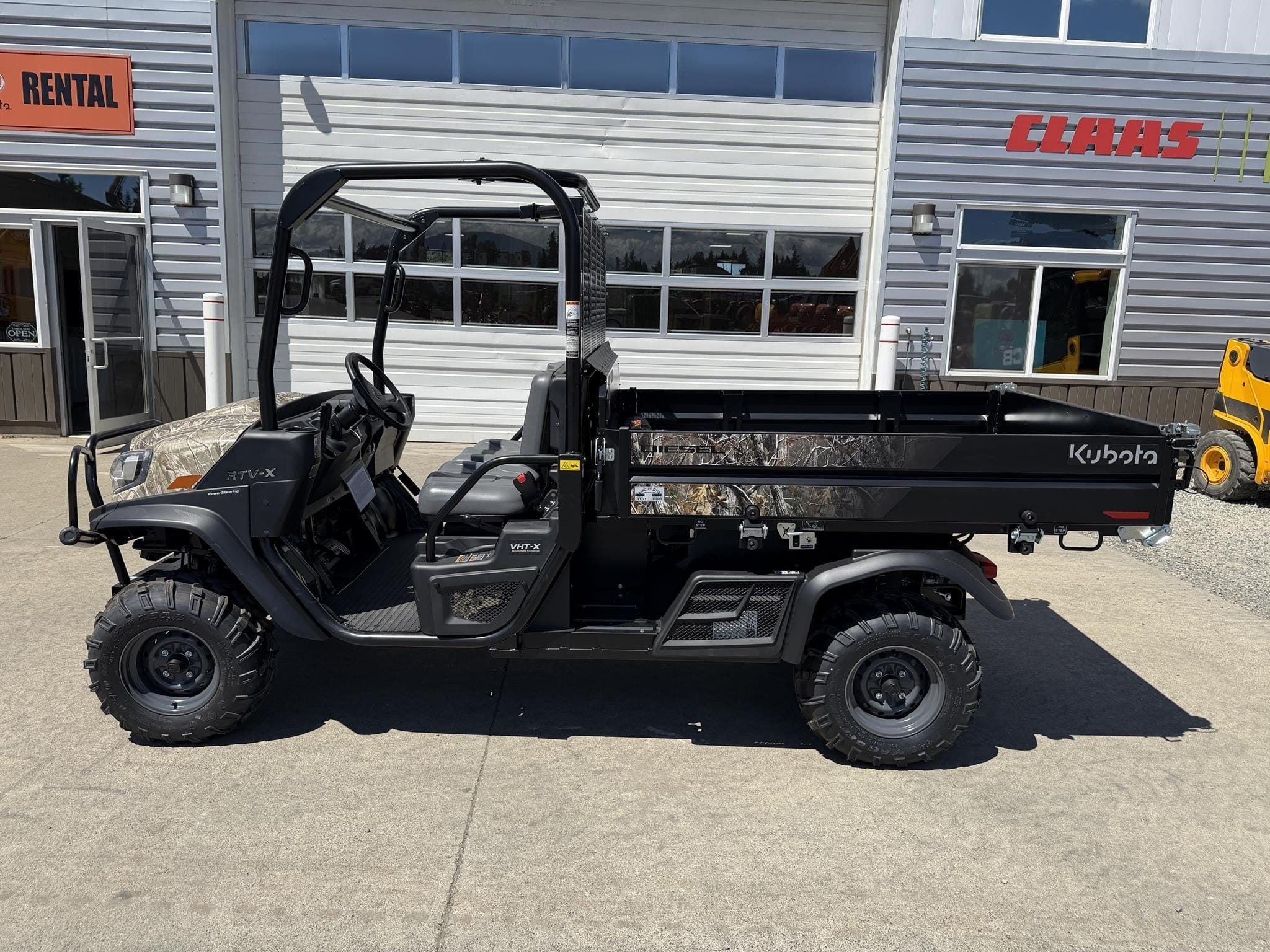 2026 Kubota RTV-X Long Bed Equipment Image0
