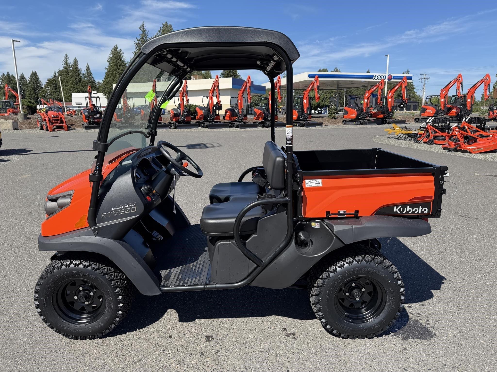 2026 Kubota RTV520 Equipment Image0