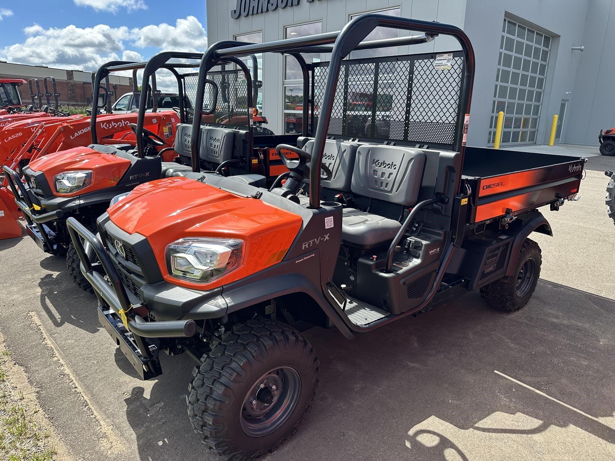 2026 Kubota RTVX2L-SKLH-1 Equipment Image0