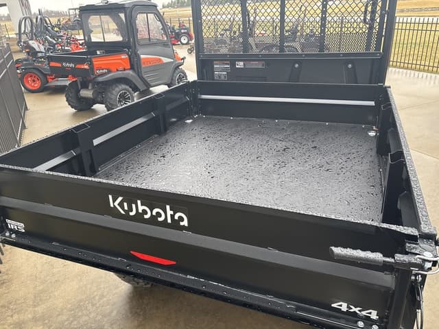 Image of Kubota RTVX2L-SKLH-1 equipment image 4