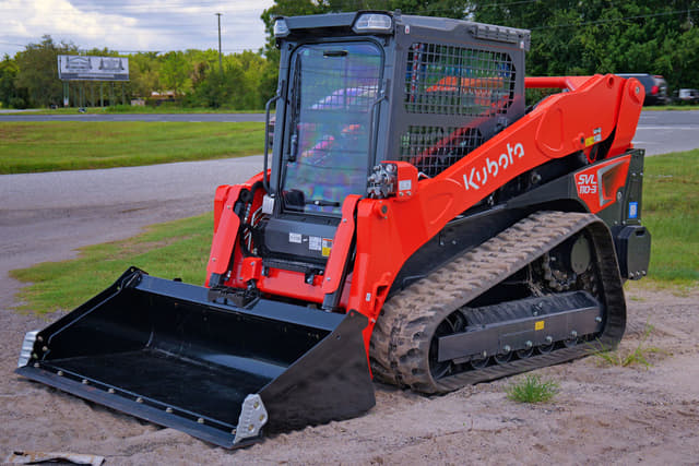 Image of Kubota SVL110-3 equipment image 1