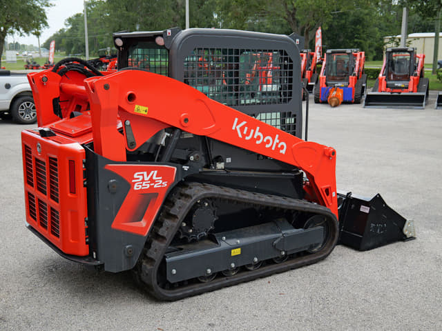Image of Kubota SVL65-2S equipment image 2