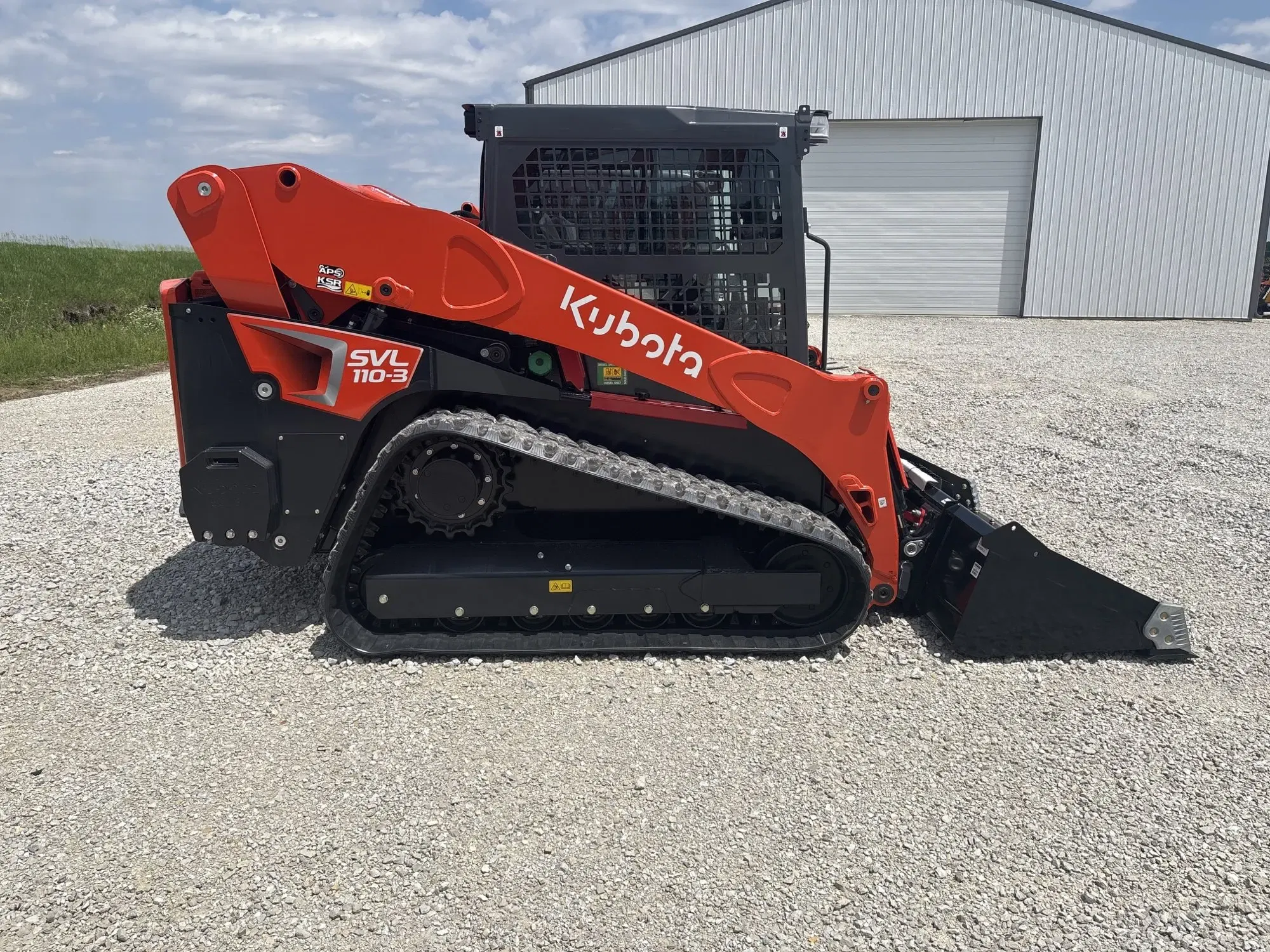 2026 Kubota SVL110-3HFDC Equipment Image0