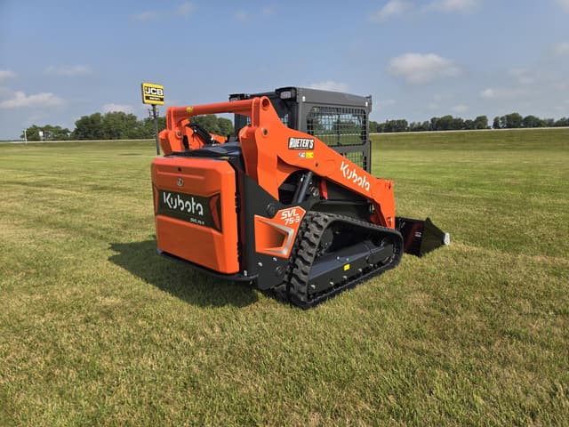 Image of Kubota SVL75-3 equipment image 1