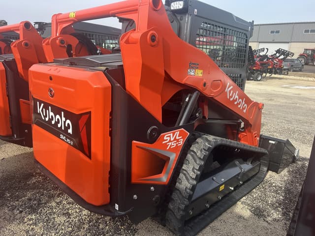 Image of Kubota SVL75-3HFWVRCC equipment image 3