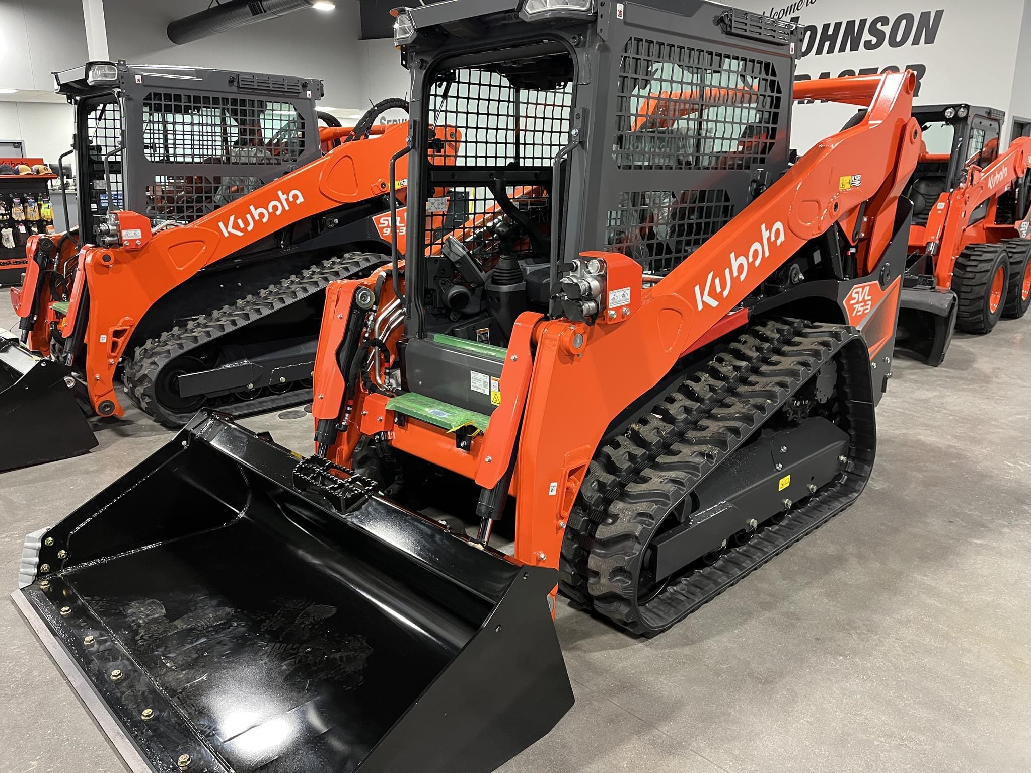 Main image Kubota SVL75-3