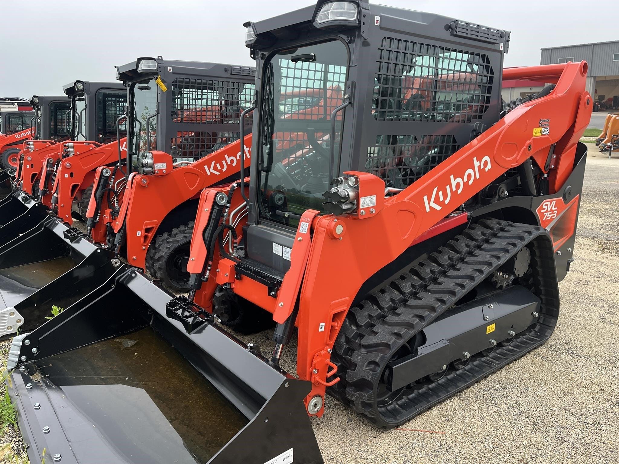 2026 Kubota SVL75-3 Equipment Image0