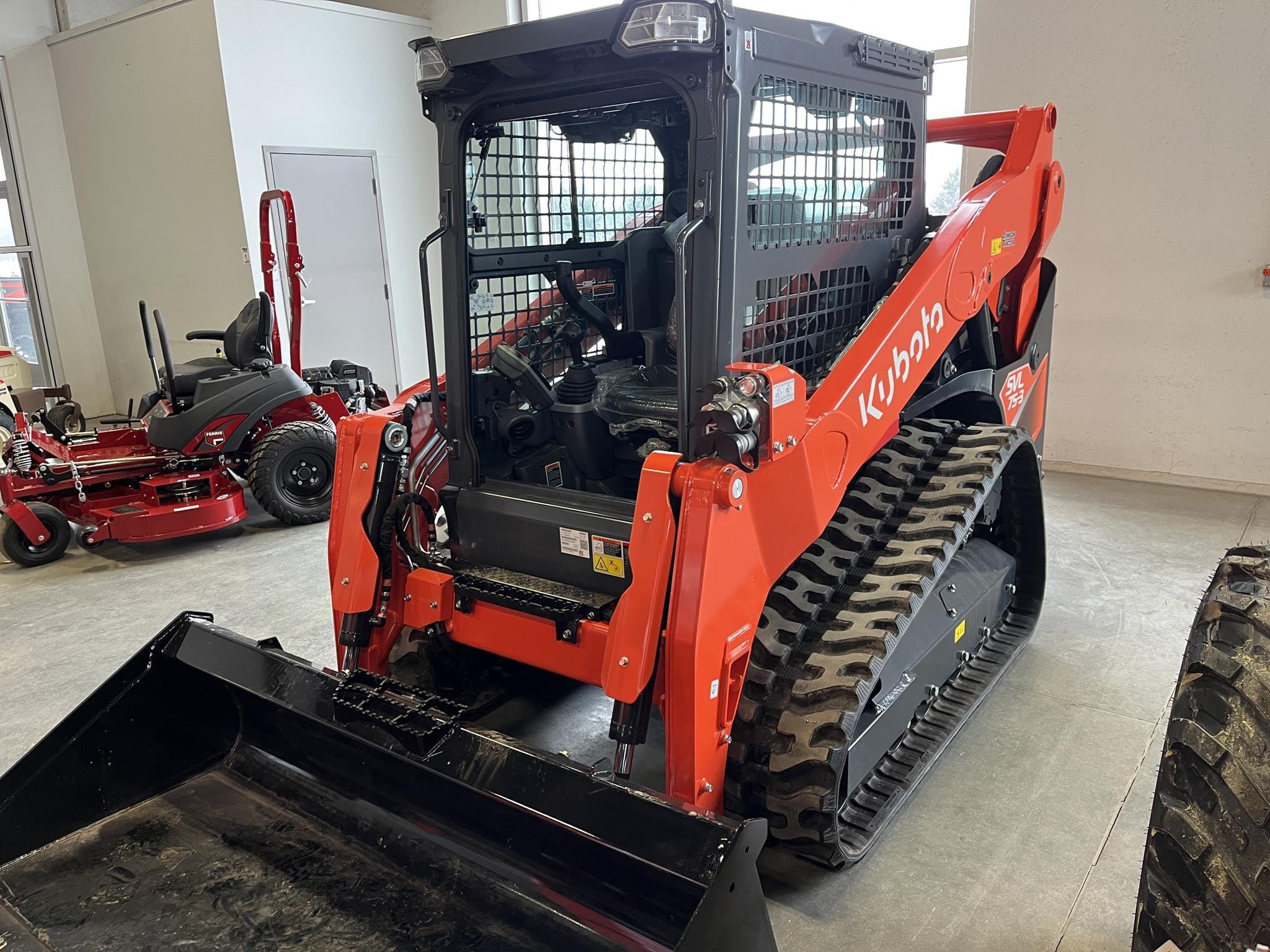 2026 Kubota SVL75-3HFWVRCC Equipment Image0