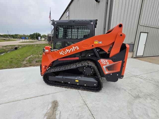 Image of Kubota SVL75-3HFWVRCC equipment image 3