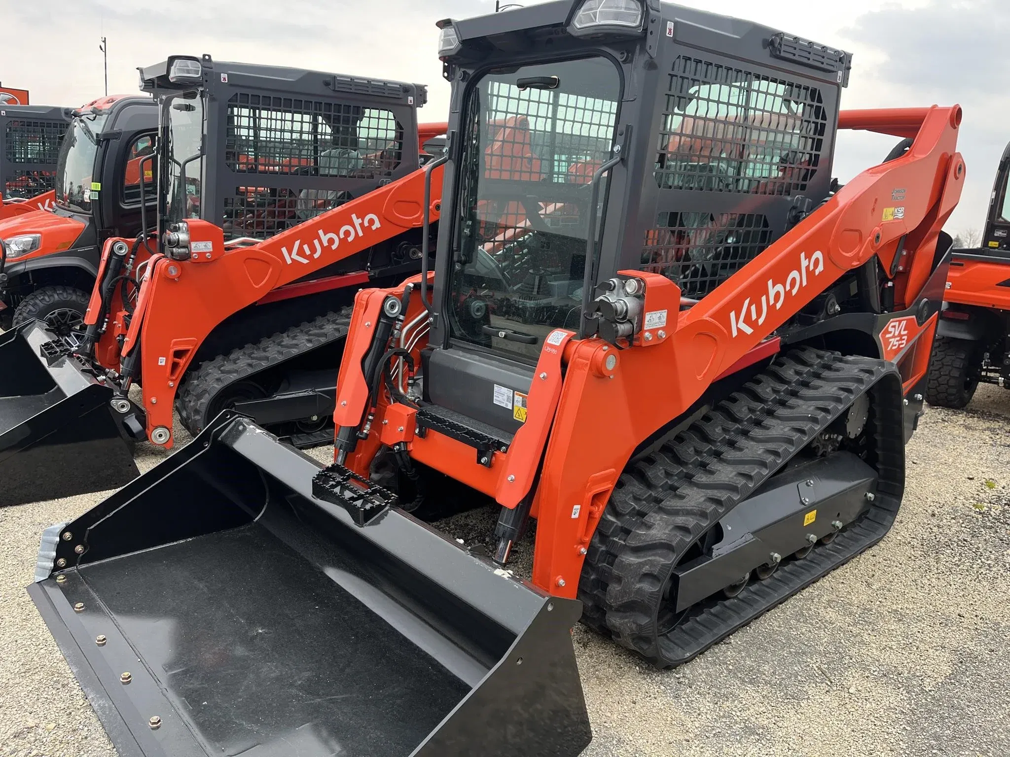 2026 Kubota SVL75-3HFWVRCC Equipment Image0
