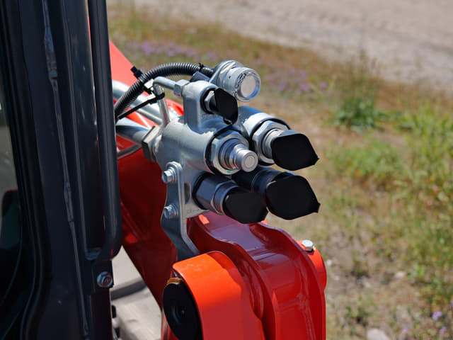 Image of Kubota SVL65-2S equipment image 4