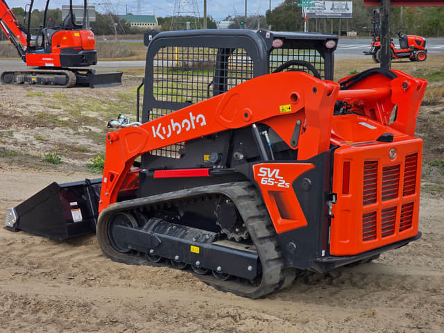 Image of Kubota SVL65-2S equipment image 2