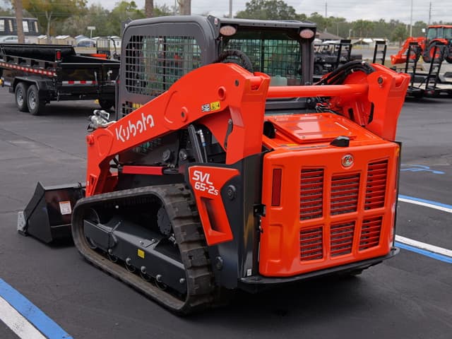 Image of Kubota SVL65-2S equipment image 2