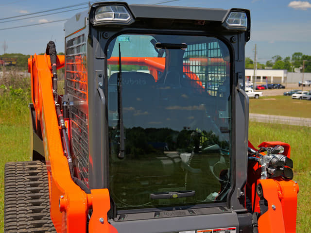 Image of Kubota SVL97-3 equipment image 4