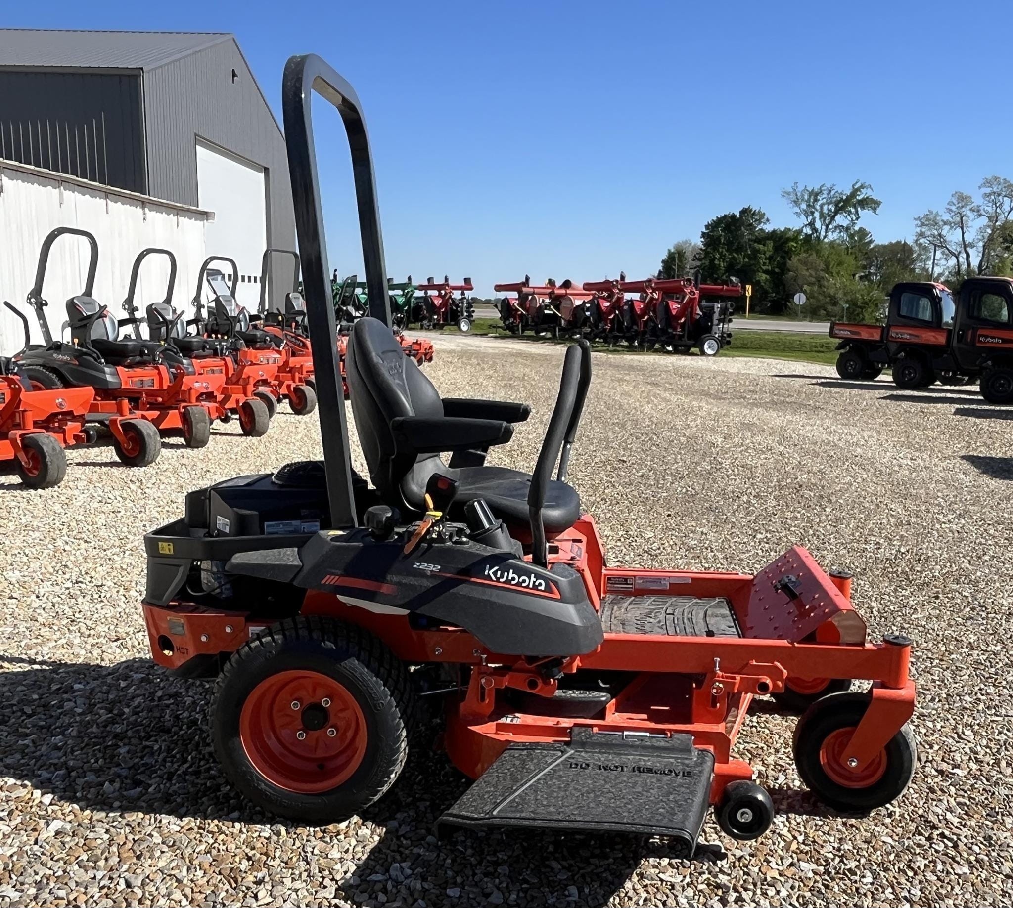 2026 Kubota Z232 Equipment Image0