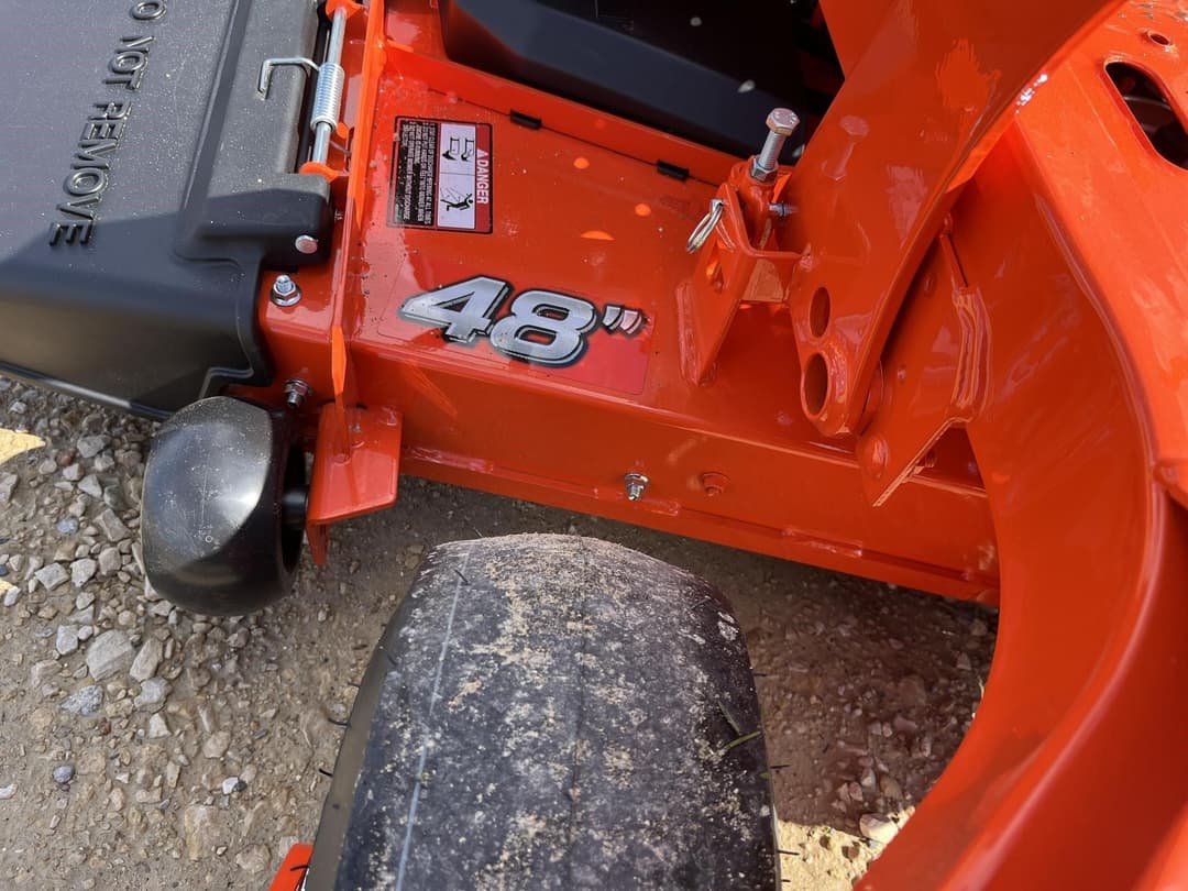Image of Kubota Z242 Image 1