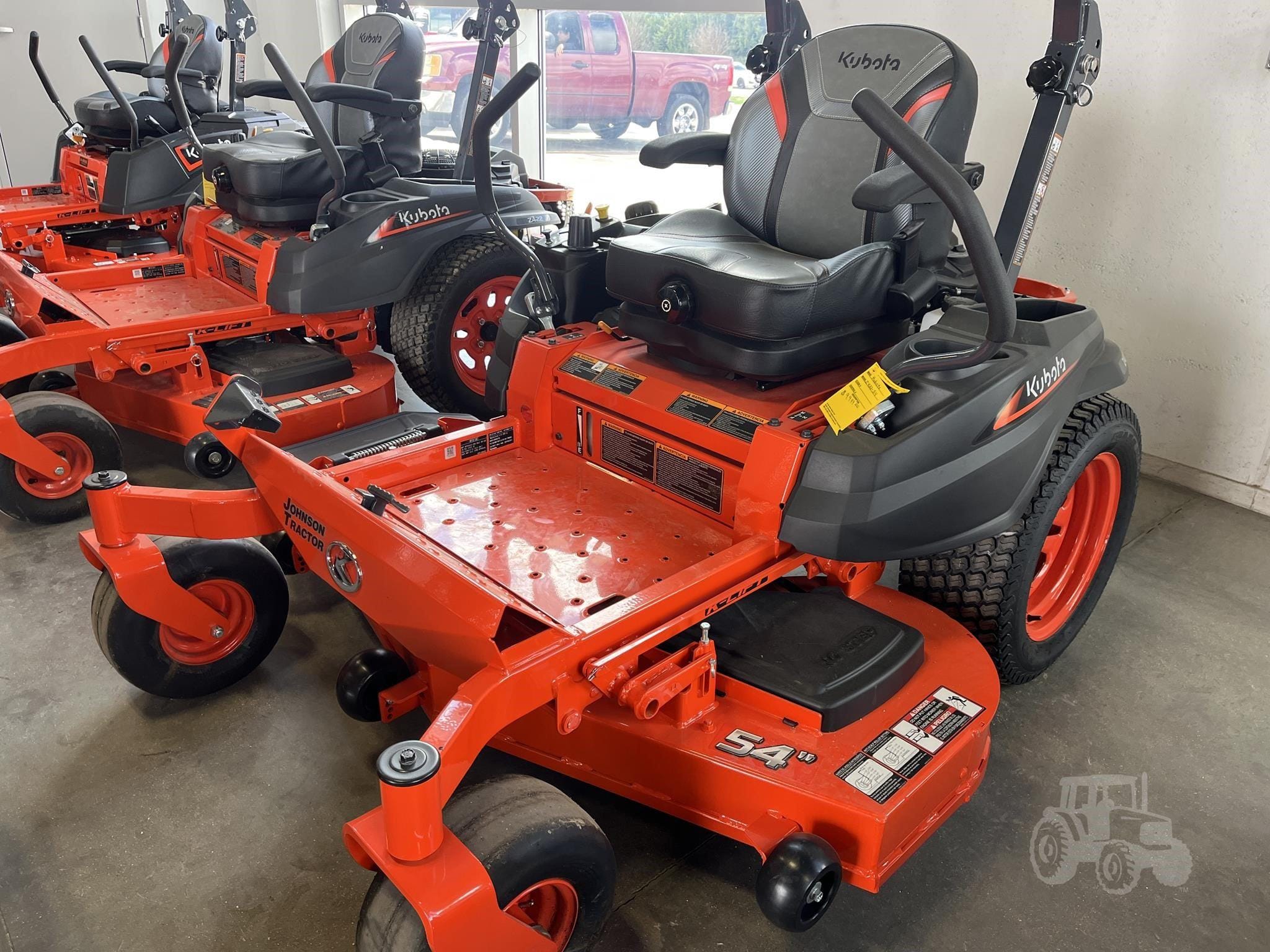 Main image Kubota Z422