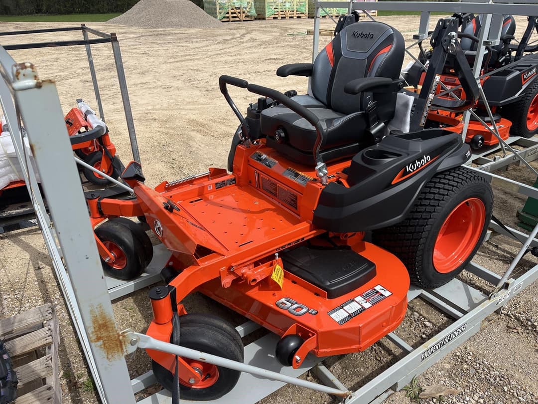 Image of Kubota Z422 Image 0
